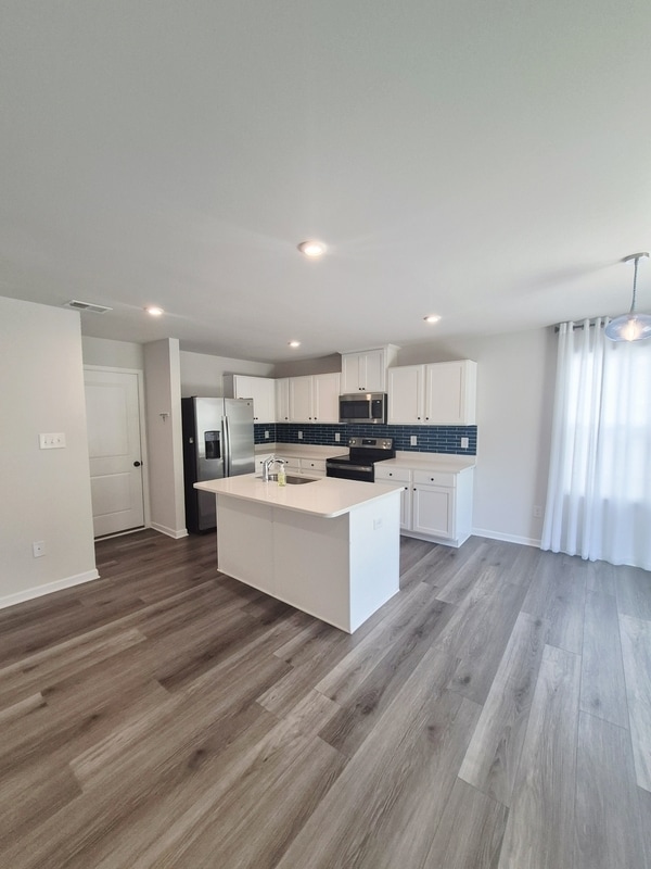 Photo - 130 Robinia Rd