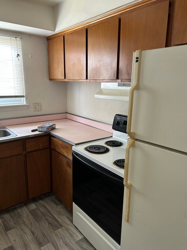 Photo - 29158 Longview Ave