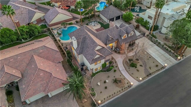 Photo - 2513 Wimbledon Dr