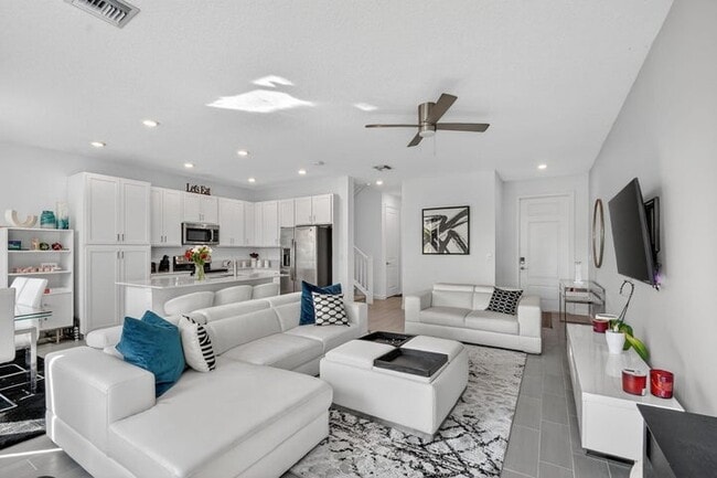 Photo - 4790 Navali Dr