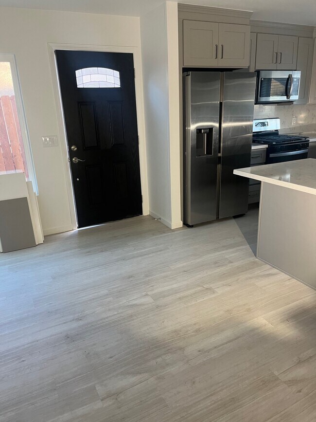 39033 Virginia St Townhome For Rent in Palmdale, CA