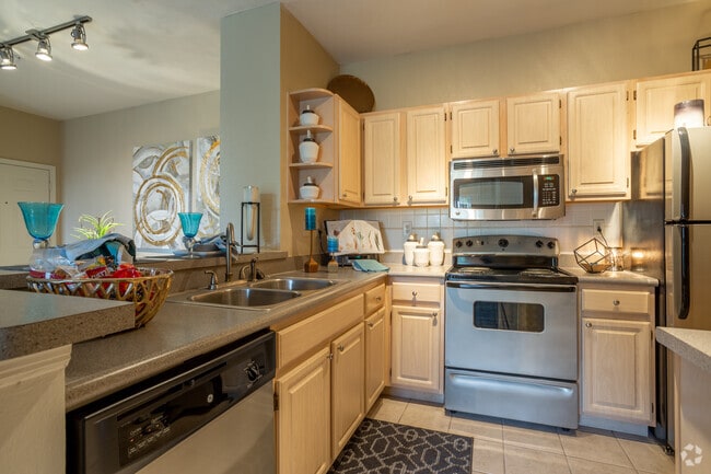 3HAB, 2BA 1,328 ft² - Legacy on the Bay