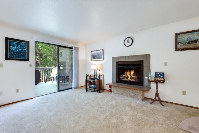 Photo - 20117 Forest Park Dr NE