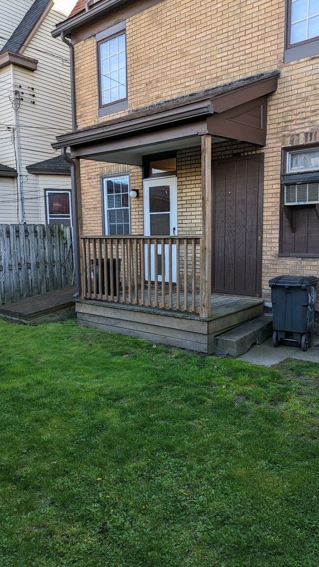 Photo - 730 Maplewood Ave