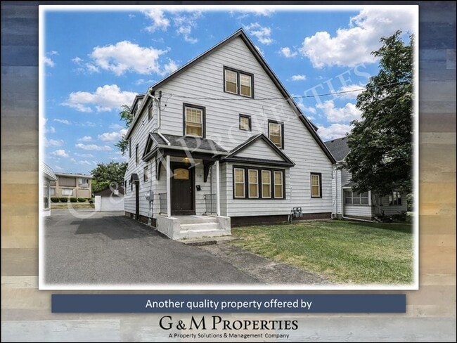 Photo - 1570 Mt Hope Ave Unit Apt. #1