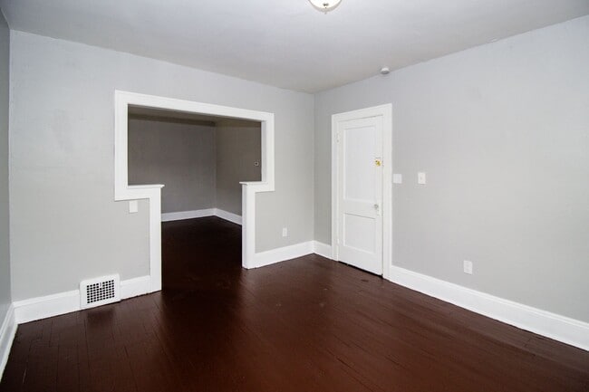 Photo - 14112 Edgewood Ave Unit Up