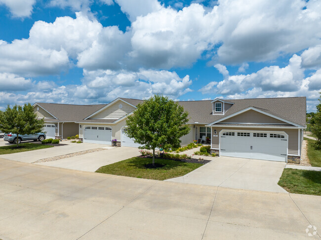 Building Photo - Redwood Delaware Rental