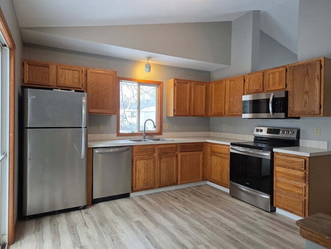 Building Photo - 3745 Jill Ave Unit 3743 Jill Avenue