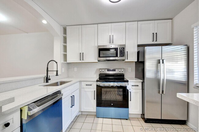 6550 Somerset Dr Unit 107