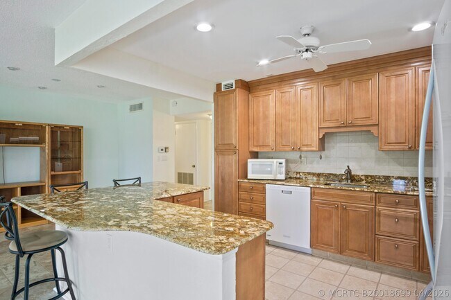 Photo - 1800 SE St Lucie Blvd Unit 9-204