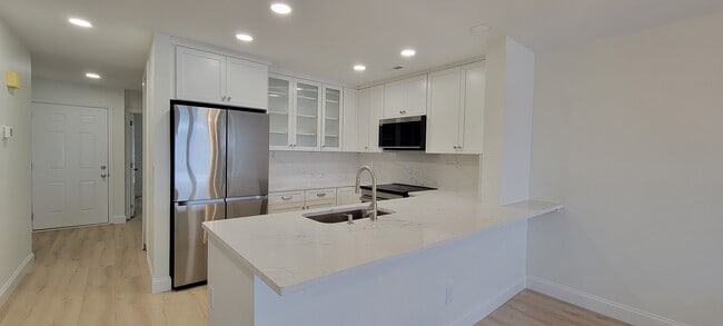 Photo - 862 Southwest Dr Unidad Waterfront Condo