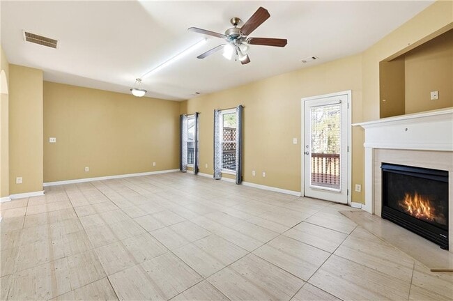 Photo - 6199 Thorncrest Dr