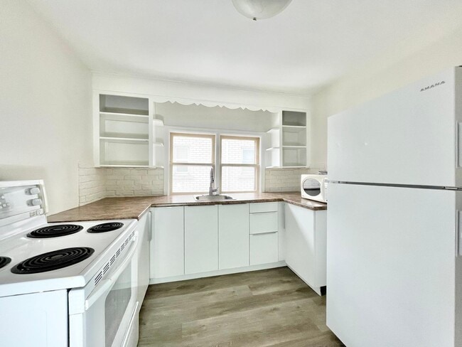 Photo - 23 Augusta Ave Unit 3