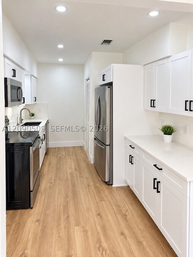 Photo - 15231 NW 31st Ave