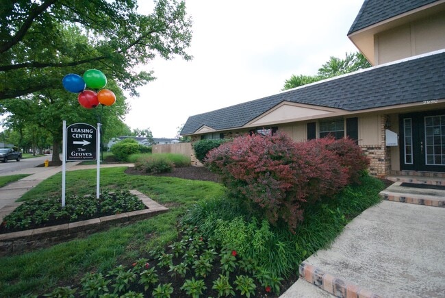 The Groves Apartments and Townhomes