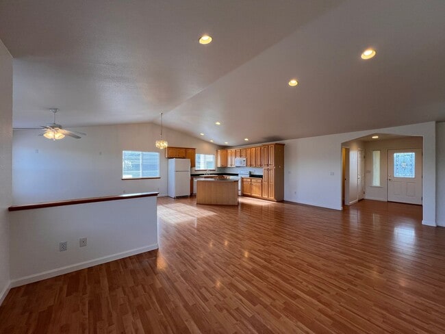 Photo - 3-bedroom Home in Desert Lakes Subdivision, Fernley