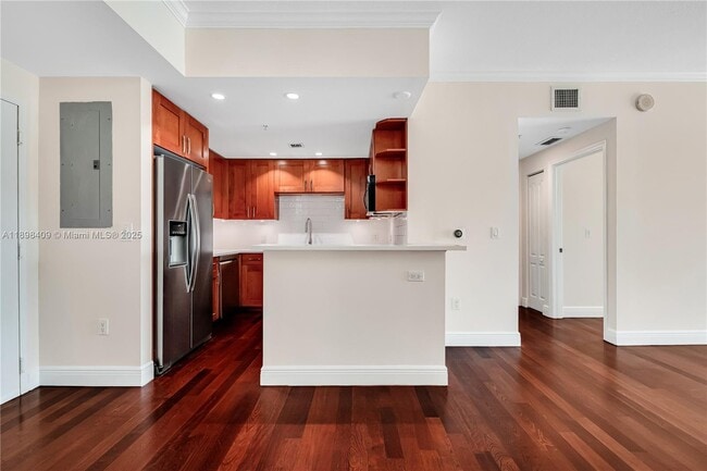 Photo - 20 Calabria Ave Unit 302