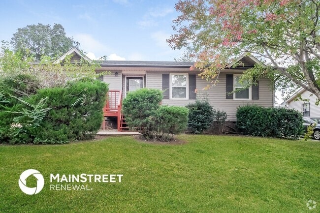 Building Photo - 525 Oak Crest Dr Rental