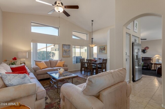 Photo - 16118 W Vale Dr