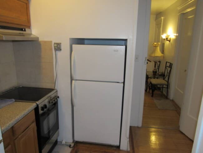 Photo - 2615 Sedgwick Ave