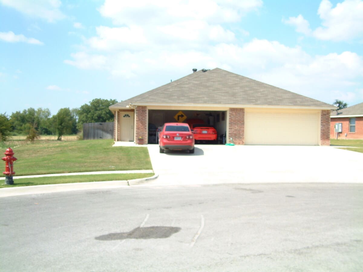 SYLVIA956 - SYLVIA956 Unit 956