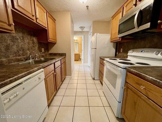 Photo - 907 E Hackberry St Unidad 5