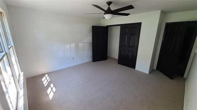 Photo - 626 Jackson Park Ln NW