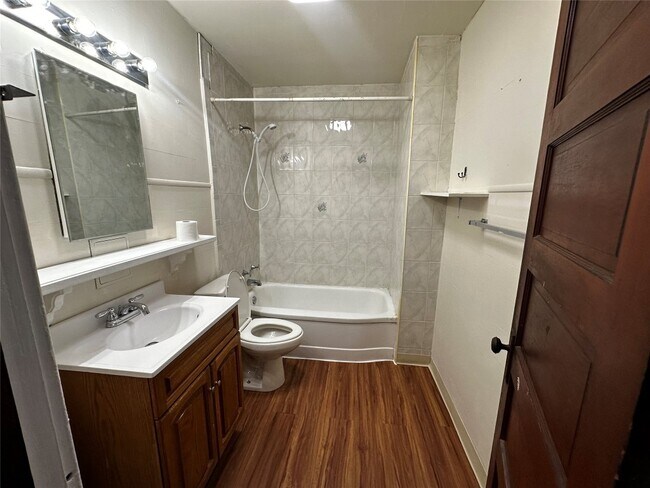 Photo - 43 Emma St Unidad 2