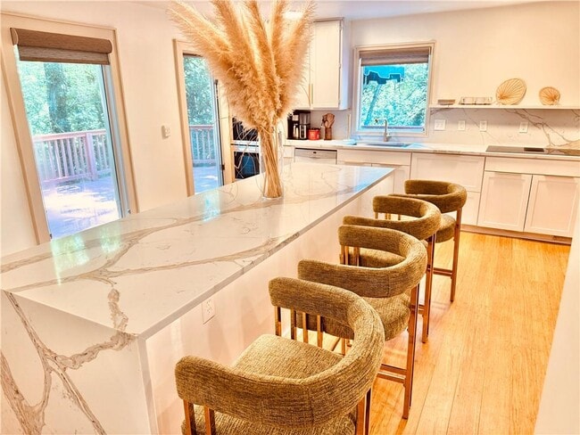 Photo - 175 River Ct Pkwy