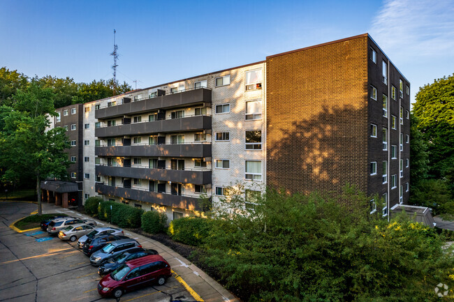 Building Photo - White Pond Villa - Seniors 55+ Rental