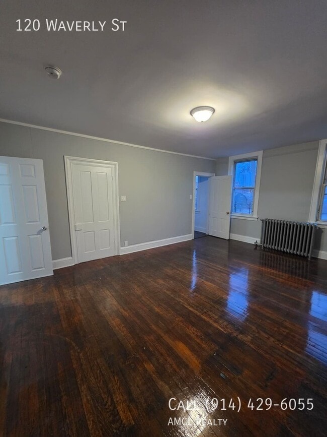 Photo - 120 Waverly St