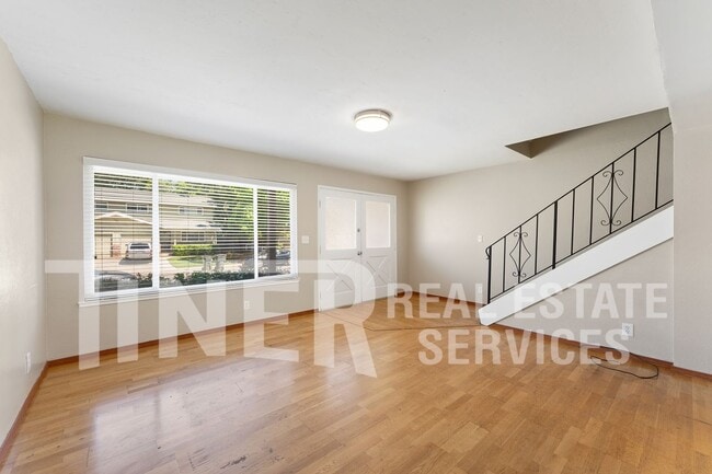 Photo - 6167 Oakgreen Cir