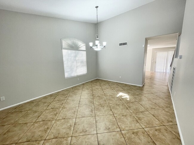 Photo - 42495 Chambers Dr