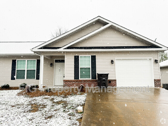 Building Photo - 142 Stonegate Cir Rental