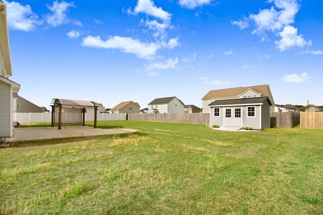 Photo - 105 Salmon Ln