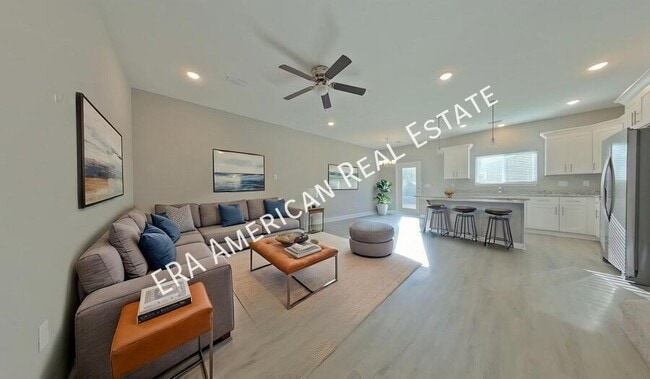 Photo - 820 Kenneth Dr