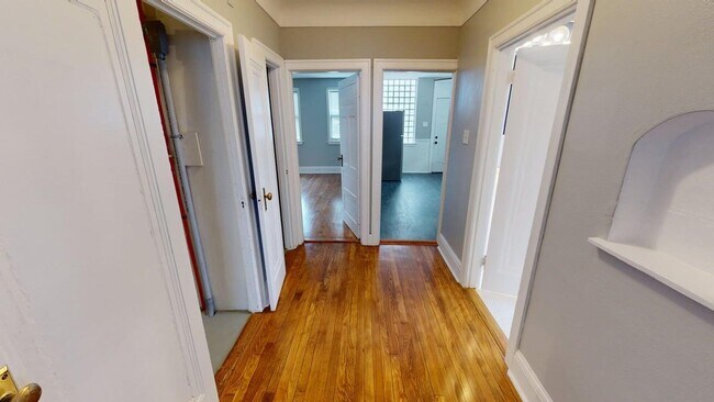 Photo - 3517 Magnolia Ave Unit Carriage House