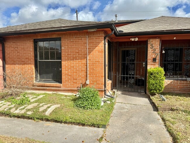 Building Photo - 3527 Rosedale St Rental