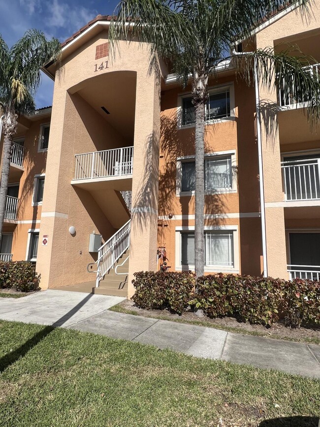 Photo - 141 SW Palm Dr Condo Unit 204