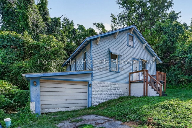 2116 Mills Ave