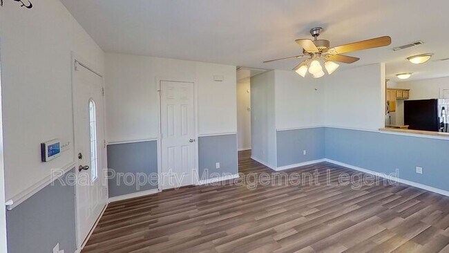 Photo - 1614 S Montgomery St
