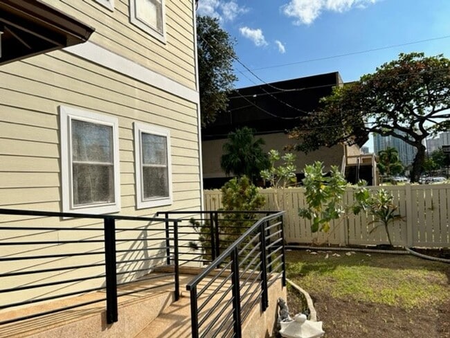 Photo - Like New Single Family Home in McCully!