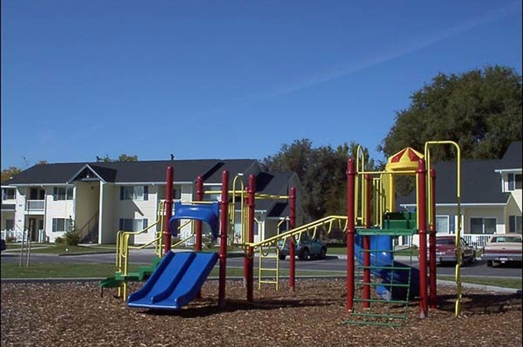 Photo - Creekbridge Apartments