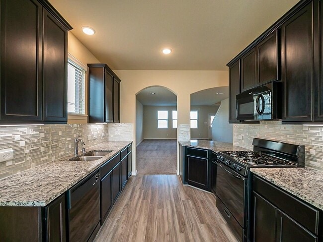 Photo - 2303 Altman Trl