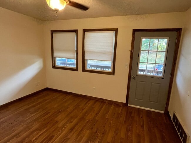 532 Jefferson St Unit 1