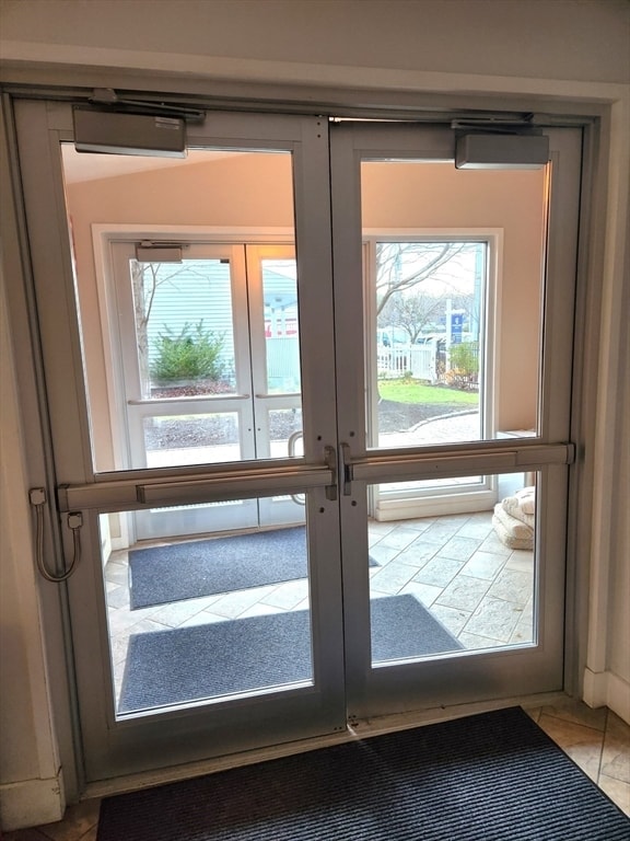 Photo - 24 Bay State Rd Unit 11