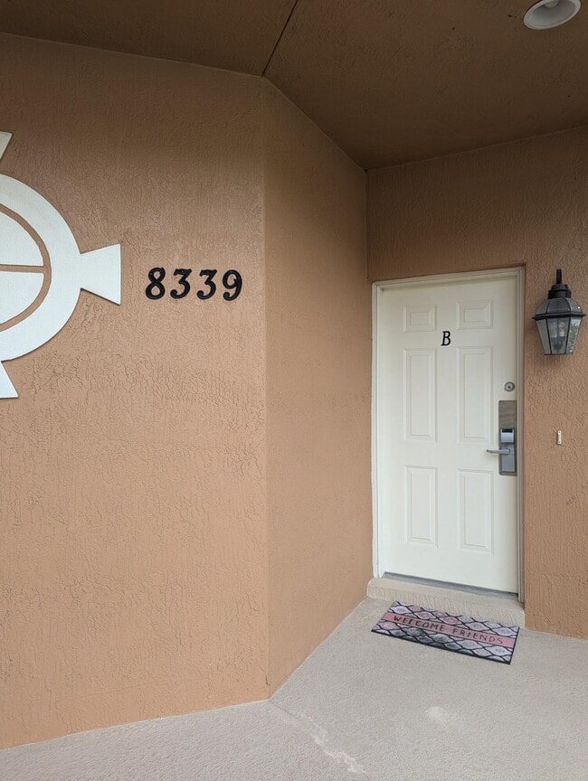 Photo - 8339 Mulligan Cir Unit B