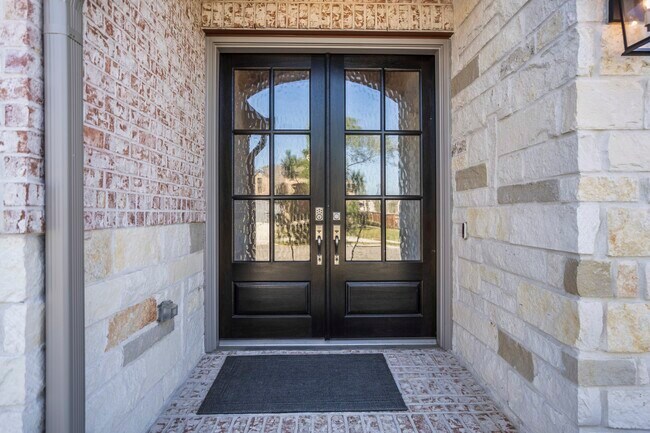 Photo - 7845 Charter Hill Dr