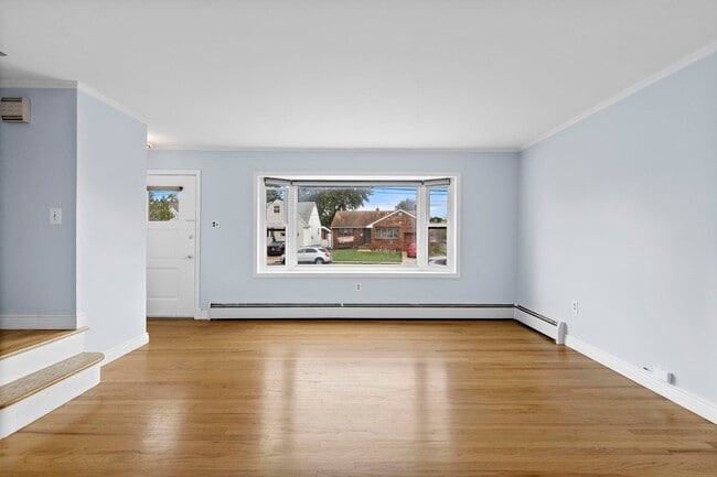 Photo - 665 9th St Unit B