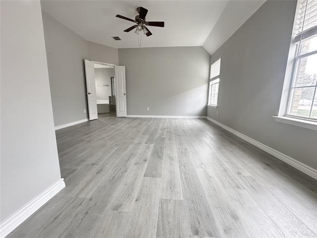 Photo - 531 Hawken Dr